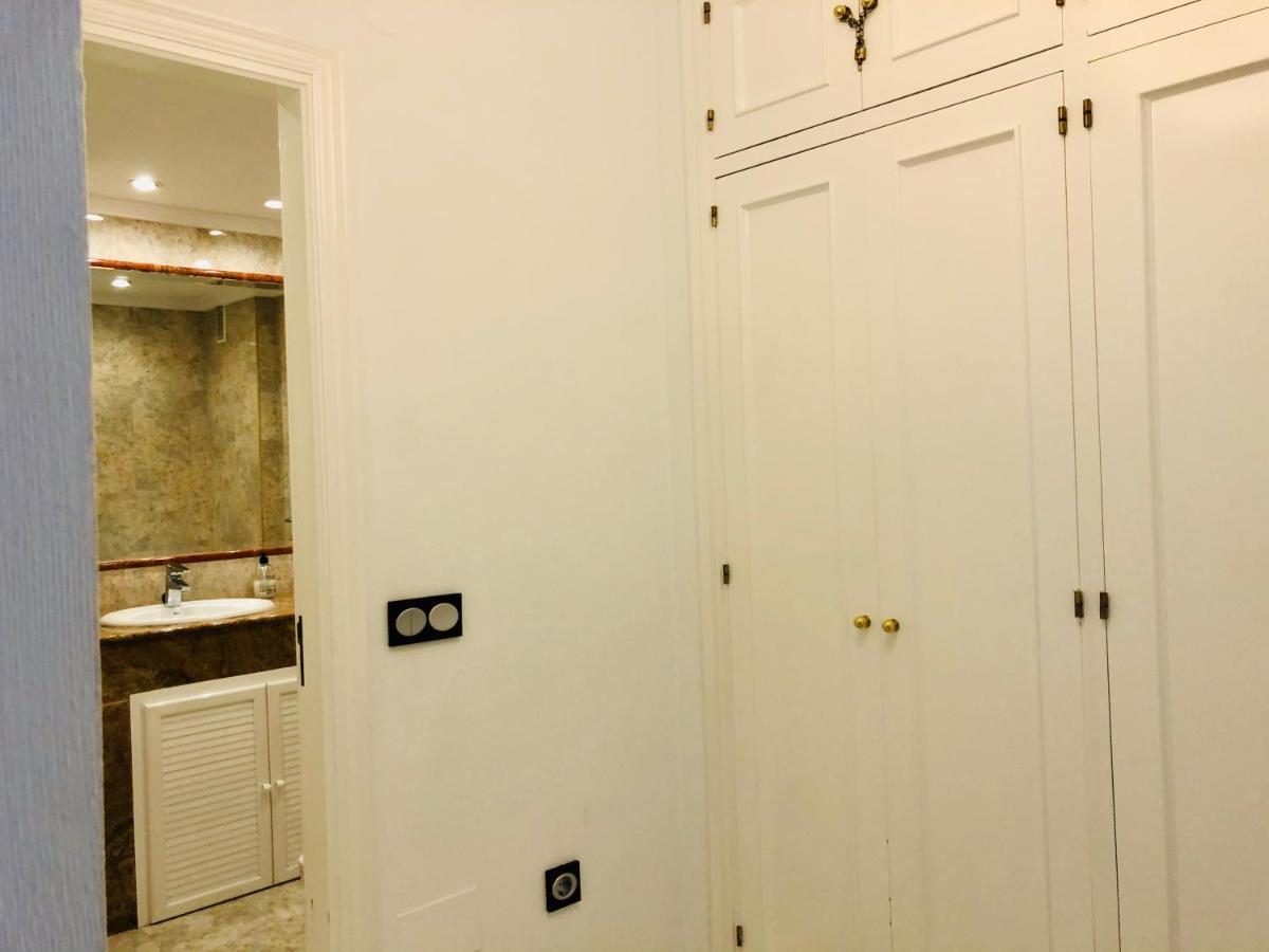 Rentcostadelsol Fuengirola Dona Sofia A Extérieur photo